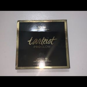 Tarte Tarteist Pro Glow Palette